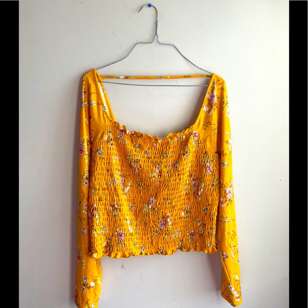 Yellow floral Shirred long-sleeve top